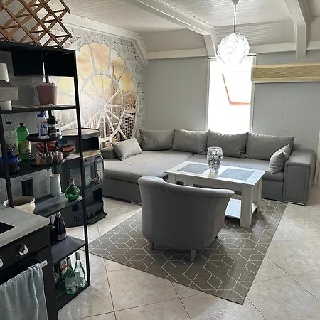 Bistro Apartment *
